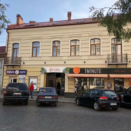 Wonderful Flat On City Center Uzhhorod Luaran gambar