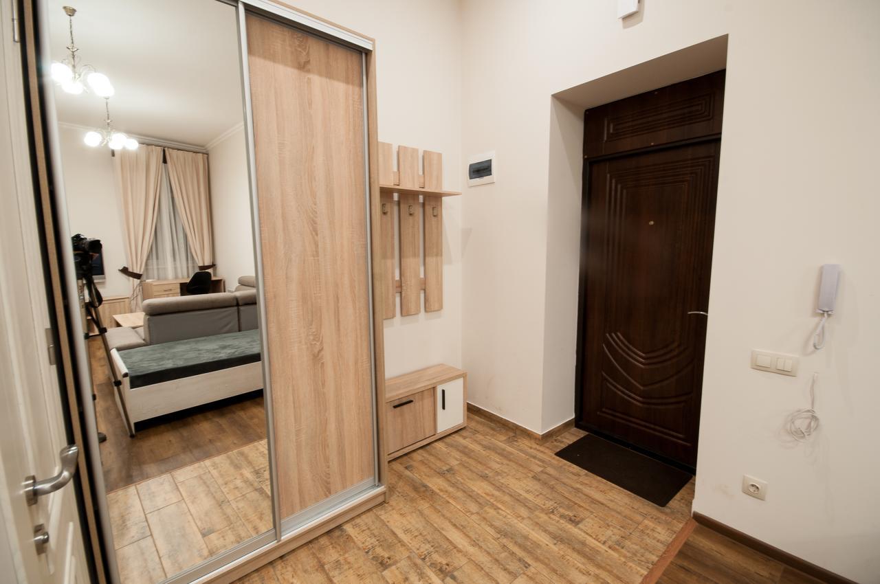 Wonderful Flat On City Center Uzhhorod Luaran gambar